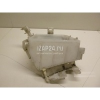 Корпус блока предохранителей Nissan Micra (K12E) (2002 - 2010) 284B9BC40A
