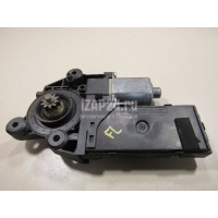 Моторчик стеклоподъемника Renault Megane III (2009 - 2016) 807310699R