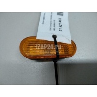 Повторитель на крыло желтый VAG Arosa (1997 - 2004) 3B0949117B