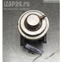 Клапан EGR (рециркуляции выхлопных газов) Volkswagen Golf-5 2005 038131501AF
