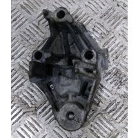 Кронштейн двигателя опорный Renault Scenic I (1996-2003) 2000 8200058060
