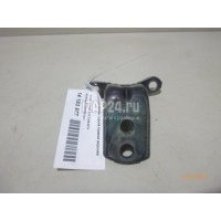 Петля двери задней правой верхняя Nissan Primera P12E (2002 - 2007) 82400AV630