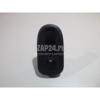 Кнопка стеклоподъемника Renault Duster (2012 - ) 8200476809
