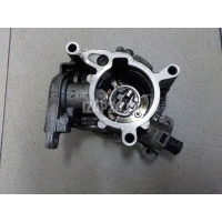 Насос вакуумный VAG Altea (2004 - 2015) 06J145100G