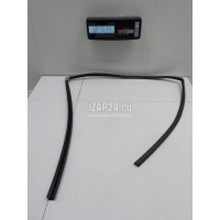 Уплотнитель стекла двери Toyota Corolla E18 2013 6814202300