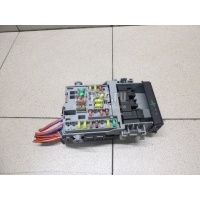 Блок предохранителей GM Astra J (2010 - 2017) 13222786