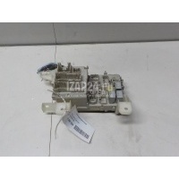 Блок предохранителей Toyota Corolla E12 (2001 - 2007) 8273012160