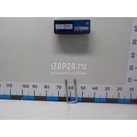 Стремянка задней рессоры Toyota Hilux (2015 - ) 90117T0006