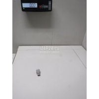 Крючок солнцезащитного козырька Mazda CX 3 (2015 - ) KD4569261B75