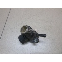 Тройник системы охлаждения VAG Golf VI (2009 - 2013) 06J121132G