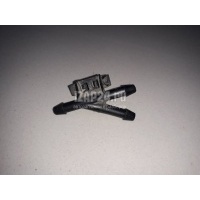 Тройник омывателя стекол Mitsubishi Pajero/Montero IV (V8, V9) (2007 - ) 8265A241