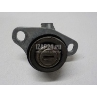 Вставка замка багажника VAG Polo (Sed RUS) (2011 - ) 107827573T