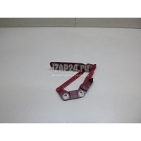 Петля капота левая Land Rover Freelander 2 (2007 - 2014) LR001565