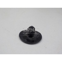 Крепеж клоп 323 BA 1994 - 1998 GA2A56694