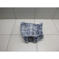 Кронштейн промежуточного вала Land Rover Discovery Sport (2014 - ) LR072042