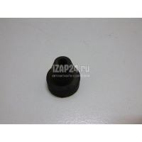 Подушка радиатора Toyota Hilux (2005 - 2015) 8846728040