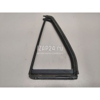 Уплотнитель стекла двери Suzuki SX4 2013 8467561M00