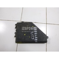 Крышка блока предохранителей Land Rover Freelander (1998 - 2006) YQH000180