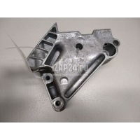 Кронштейн двигателя передний VAG Leon (5F) (2013 - ) 04L199207