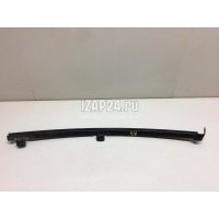 Направляющая стекла двери Suzuki SX4 (2006 - 2013) 8177075KA0