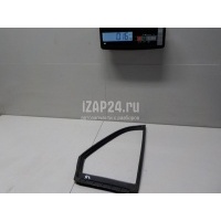 Уплотнитель форточки правой Nissan Tiida (C11) (2007 - 2014) 82272EL40A