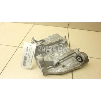 Кронштейн промежуточного вала Land Rover Discovery Sport (2014 - ) LR072042
