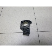 Кронштейн радиатора BMW 5-серия F10/F11 (2009 - 2016) 17117575248