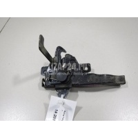 Замок капота Ssang Yong Actyon New/Korando C (2010 - ) 7111034001