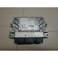 Блок управления двигателем Renault Logan II (2014 - ) 237104779R