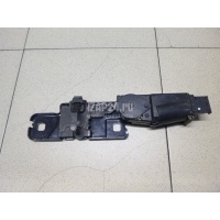 Ответная часть замка багажника VAG A7 (4G8) (2011 - 2018) 4H0827383A