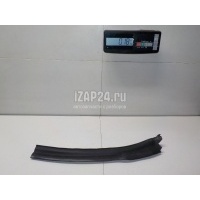Уплотнитель двери Land Rover Discovery V 2017 LR082980