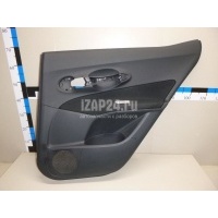 Обшивка двери задней правой Toyota Auris (E15) (2006 - 2012) 6763002E20B0