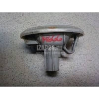 Повторитель на крыло белый Mazda Mazda 2 (DE) (2007 - 2014) GJ6A51120C