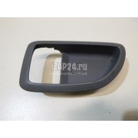 Накладка ручки внутренней Hyundai-Kia Tucson (2004 - 2010) 826122E000LM