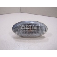 Повторитель на крыло белый Mazda Mazda 2 (DE) (2007 - 2014) GJ6A51120C