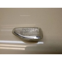 Повторитель на крыло левый белый Renault Logan II (2014 - ) 261651140R