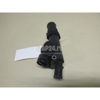 Фланец двигателя системы охлаждения VAG Octavia (A5 1Z-) (2004 - 2013) 038121132G