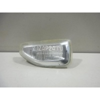 Повторитель на крыло левый белый Renault Logan II (2014 - ) 261651140R
