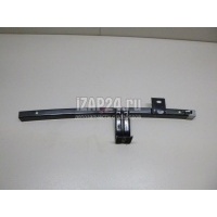 Направляющая стекла двери Land Rover Discovery III (2004 - 2009) LR024084