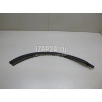 Уплотнитель (наружный) Land Rover Discovery IV (2009 - 2016) CGE500430
