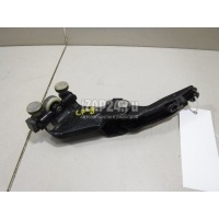 Ролик двери сдвижной средний VAG Caddy III (2004 - 2015) 2K0843336A