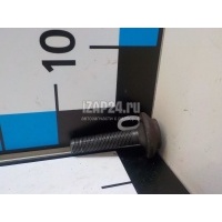 Болт передней ступицы VAG Macan (2013 - ) 8E0407643A