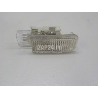 Плафон салонный VAG A1 (8X) (2010 - 2018) 8D0947415