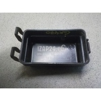Крышка блока реле Toyota GX470 (2002 - 2009) 826623D160