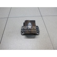 Кронштейн двигателя правый Toyota Hilux (2005 - 2015) 1231167021