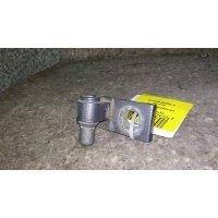 ПЕТЛЯ ДВЕРИ правый ЗАДНЯЯ ВЕРХНЯЯ VOLKSWAGEN PASSAT B6 2008
