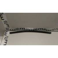 Уплотнитель капота VAG Polo (2001 - 2009) 6Q0823708
