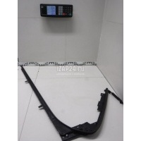 Накладка стекла заднего левого Land Rover Discovery V (2017 - ) LR082988
