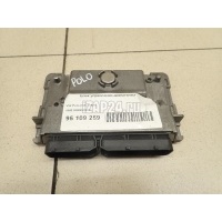 Блок управления двигателем VAG Polo (HB) (2009 - ) 03E990990