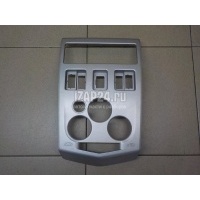 Накладка (кузов внутри) Renault Logan (2005 - 2014) 6001550906